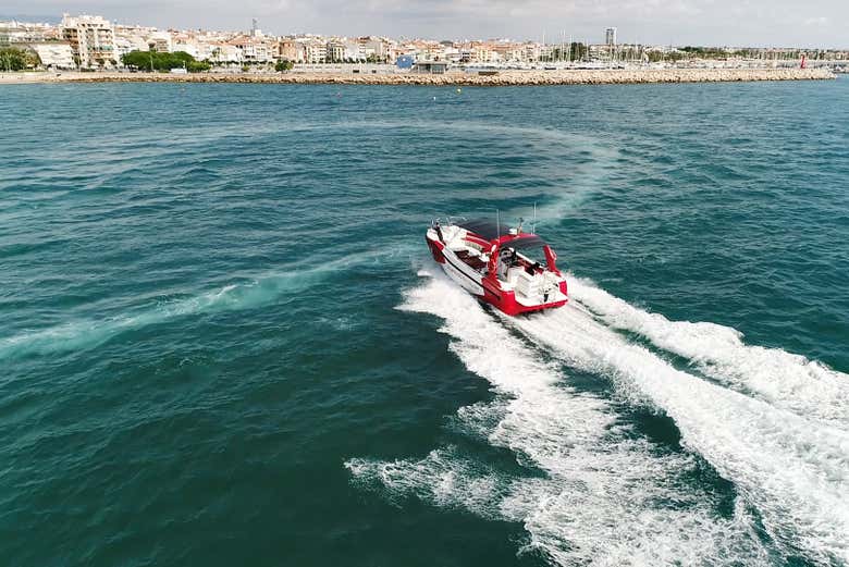 ¡Surcando el Mediterráneo a toda velocidad!