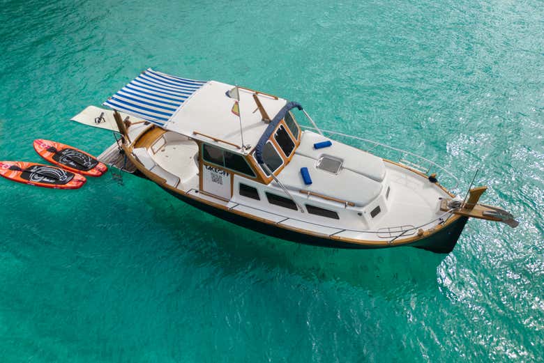 Balade en bateau à Cala Bassa et l'île de Conejera