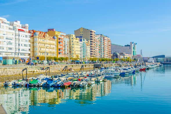 Alquiler de barco con patrón en Santander