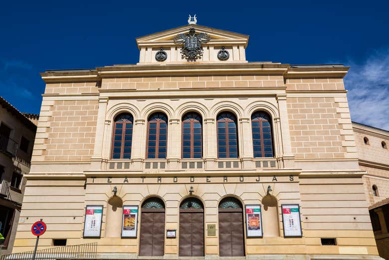 Contemplando o teatro de Rojas