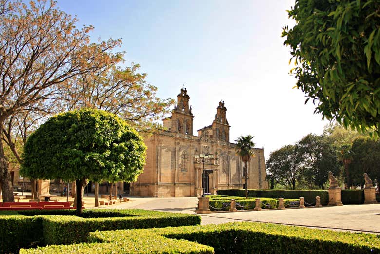 Basilique Santa María de los Reales Alcázares