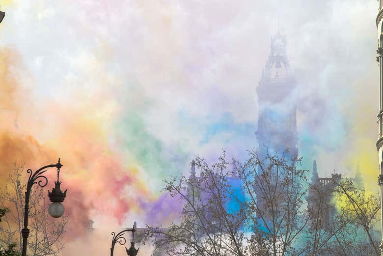 Ayuntamiento de Valencia durante las tradicionales mascletás