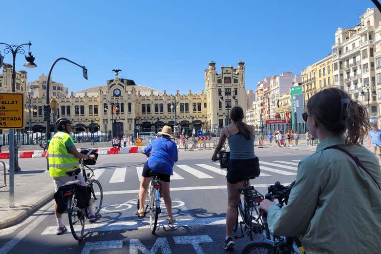 Free Tour Por Valencia En Bicicleta - Reserva En Civitatis.com