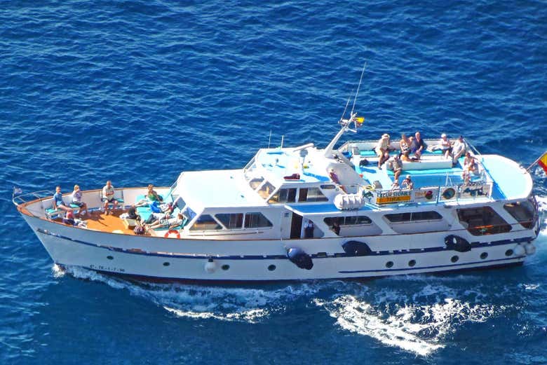 Enjoy a relaxing boat cruise