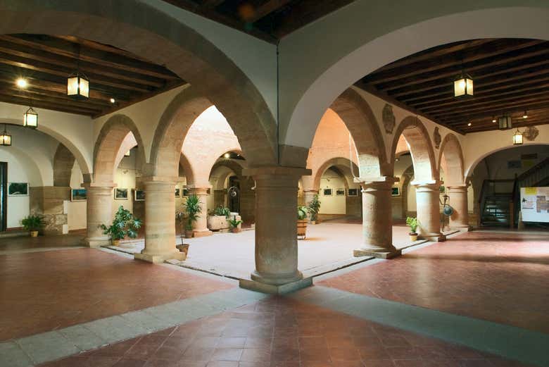 Patio of the Alhóndiga in Villanueva de los Infantes