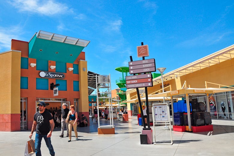 Shopping at The North Premium Outlets from Las Vegas