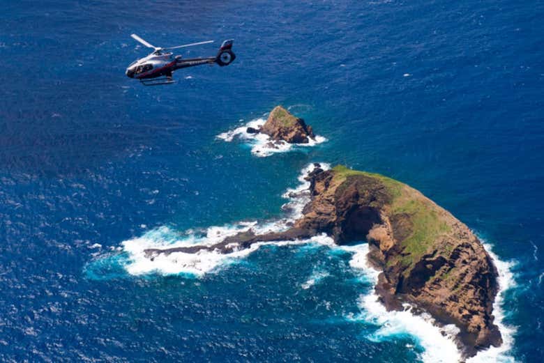 Helicopter ride over Molokai