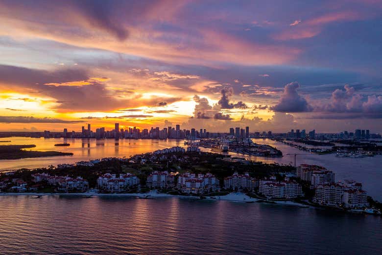 Atardecer cayendo sobre Miami