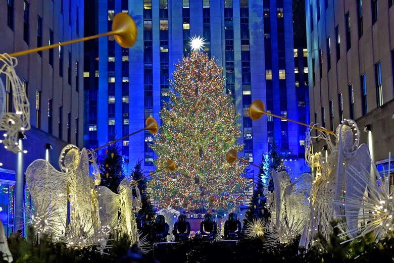 Rockefeller Center iluminado 