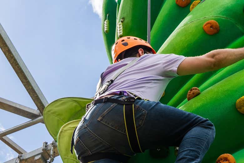 Climbing in Toro Verde Eco Adventure Park