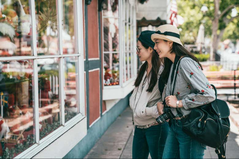 Enjoy shopping in Solvang