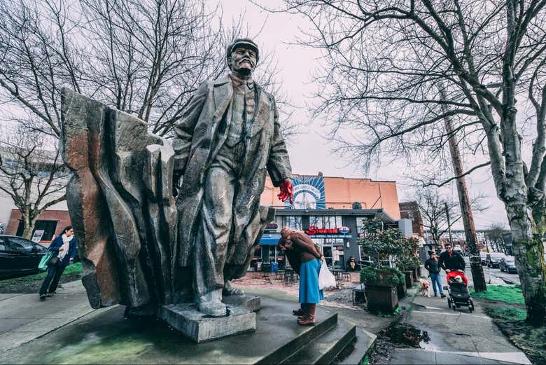 Vladimir Lenin sculpture in Seattle