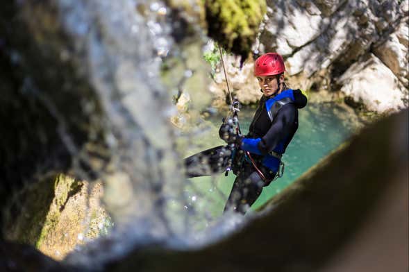 Canyoning in Moalboal