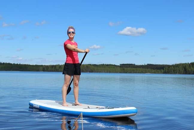 Paddleboarding on Vatiajärvi lake