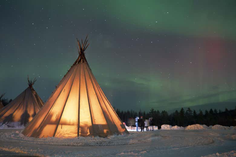 Nuestro campamento para ver las auroras boreales