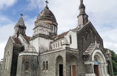 Saint-Pierre & Sacré Coeur Tour