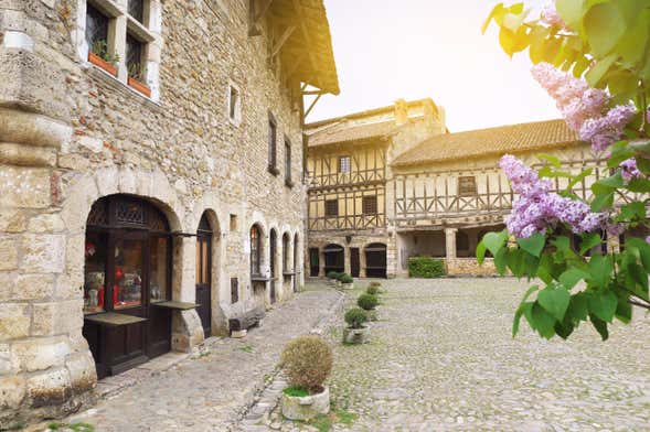 Excursión a Pérouges