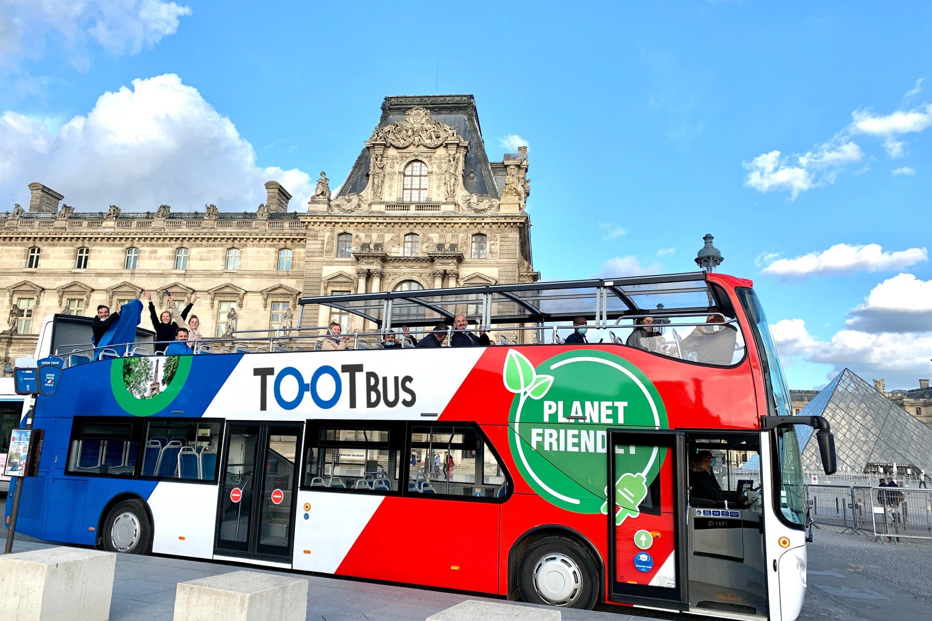best bus tour of paris