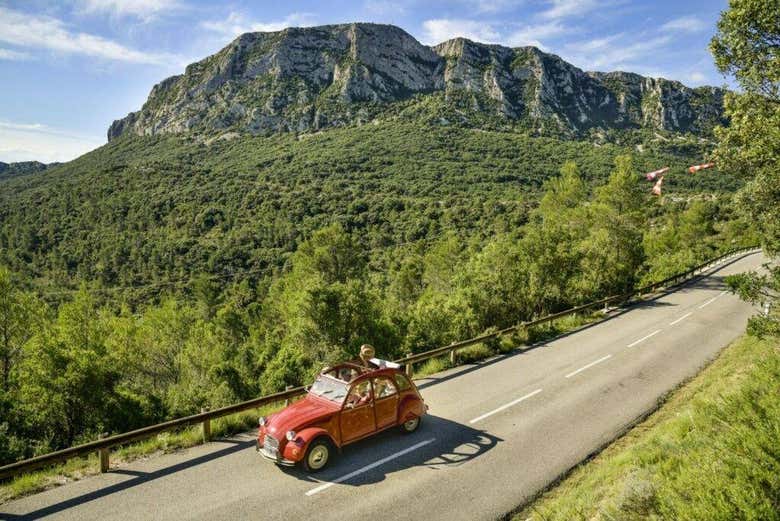 Tour della Linguadoca in Citroën 2CV