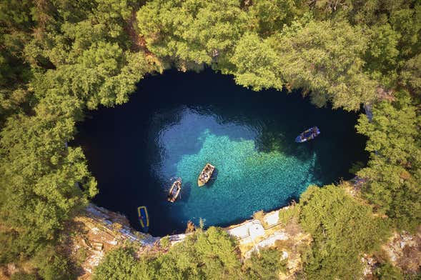 Excursión a la cueva Melissani para cruceros