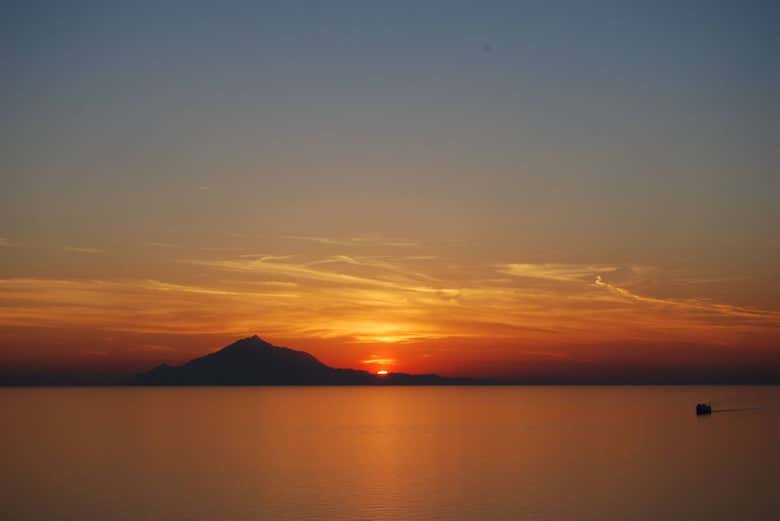 Coucher de soleil sur l'île de Kounoupa