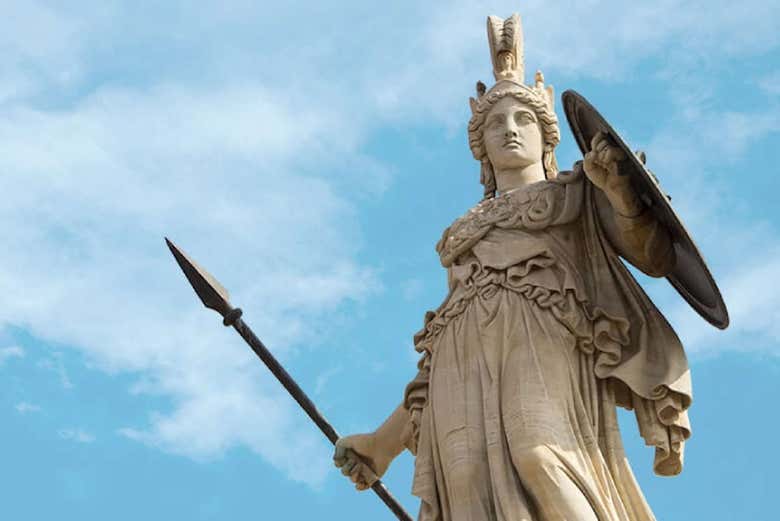 Le statute d'Athéna, déesse de la guerre