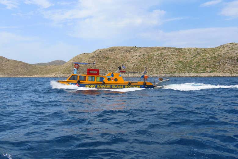 Sail the coast of Kos