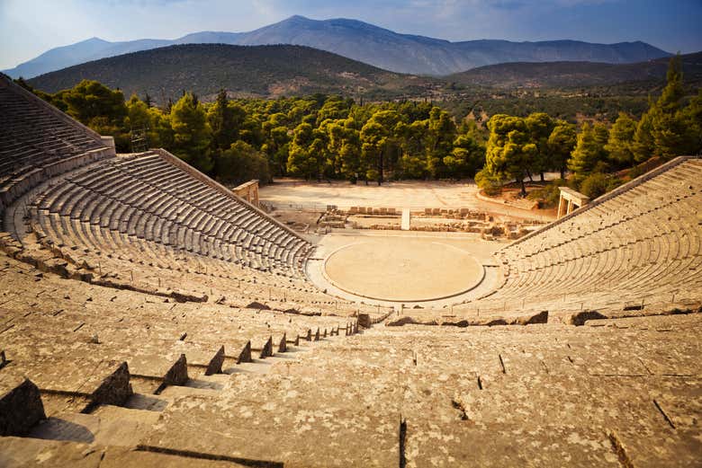 El espectacular Teatro de Epidauro