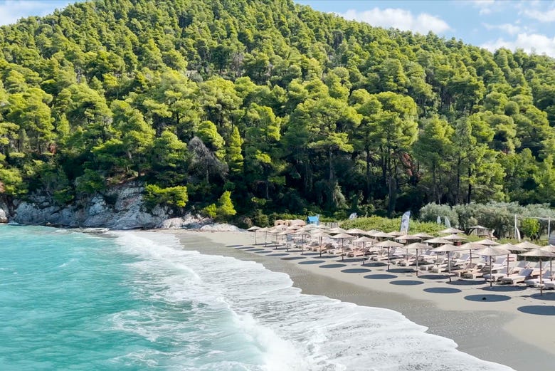 Playa Kastani en Scíathos