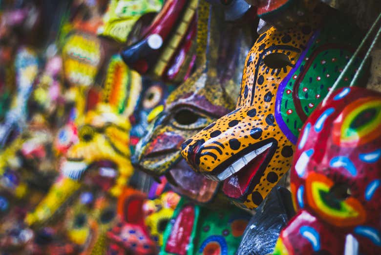 Browse the stunning handicrafts in Antigua Guatemala