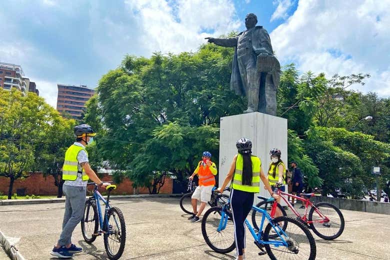 A stop during the bike tour