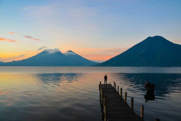 Lago Atitlán + Paseo en barco a San Juan La Laguna