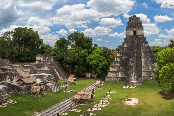 Excursion de 2 jours à Tikal et Yaxhá en avion