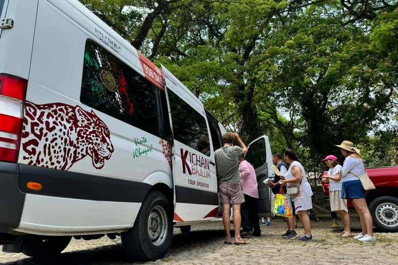 Start this road trip through the Mayan jungle 