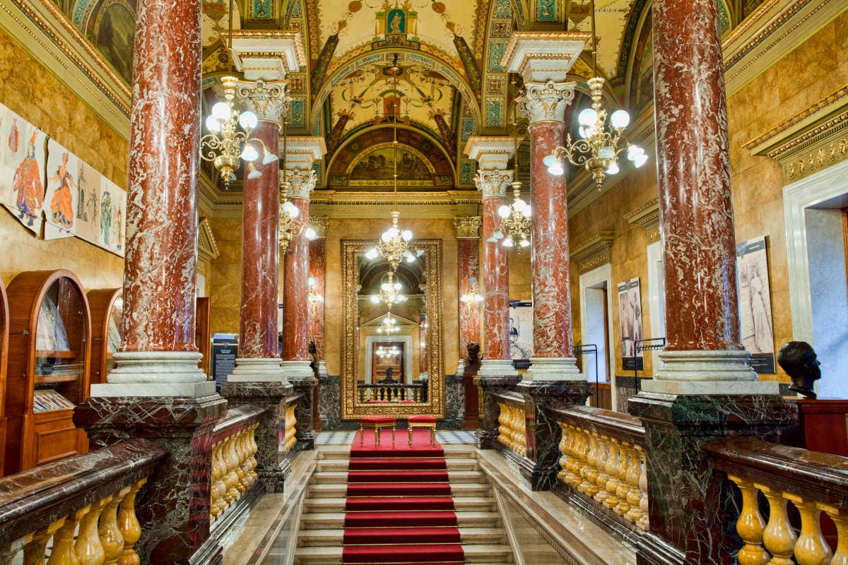 Budapest Opera House main hall