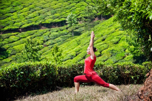Cuál es la mejor hora de hacer Yoga? - Retiros Wellness