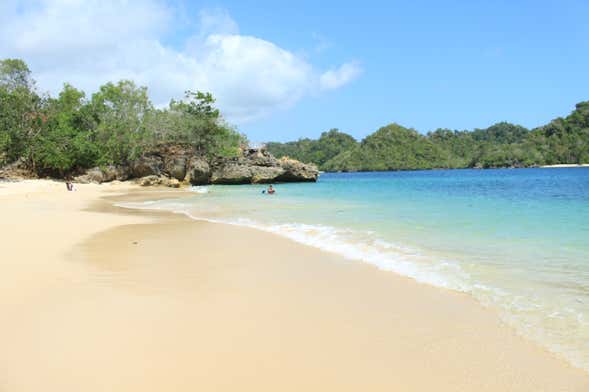 Tiga Warna Beach Private Excursion