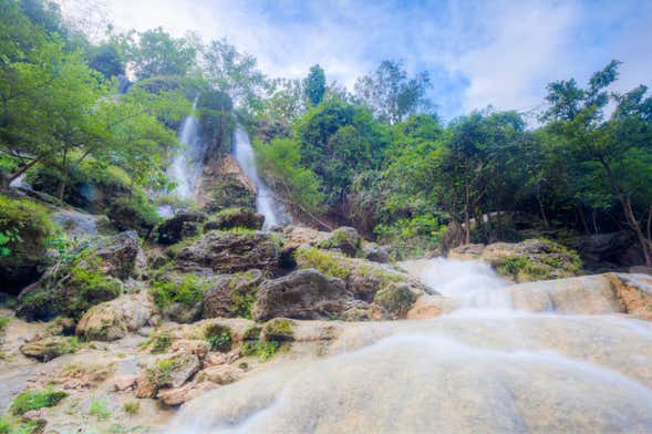 Cave Tubing en la Cueva Pindul + Cascada Sri Gethuk