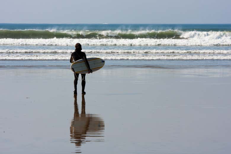 Ready to go surfing!