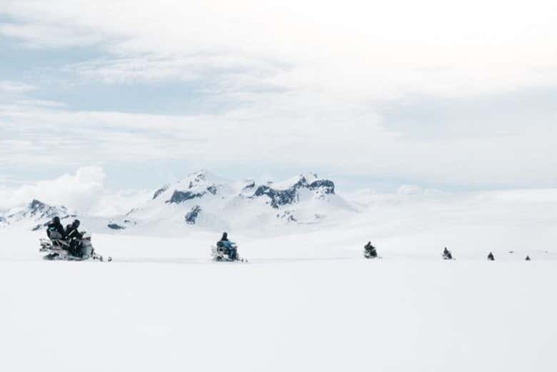 Moto de neve pelo glaciar Langjökull