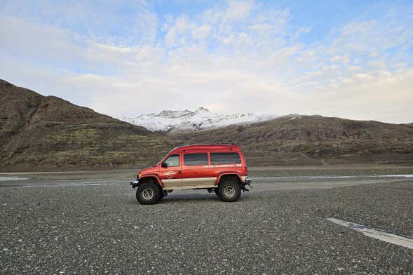 Tour en 4x4 por las playas de arena negra de Suðurfjörur