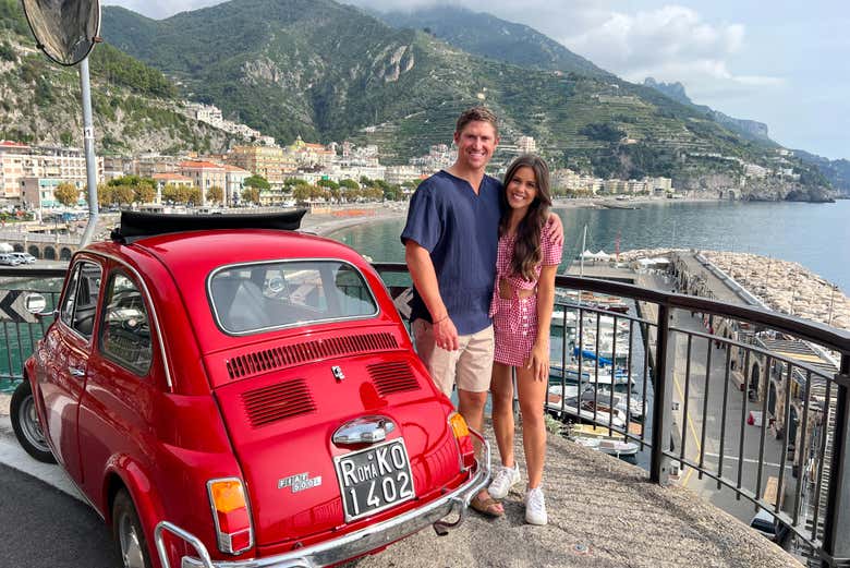 Discover the Amalfi Coast in a classic Italian car