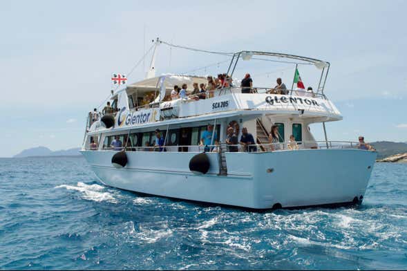 Excursión al golfo de Orosei en catamarán