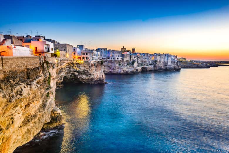 Excursión A Alberobello, Monopoli Y Polignano A Mare Desde Bari