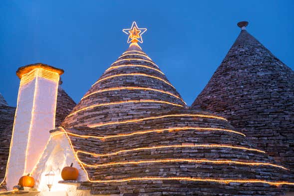 Alberobello and Locorotondo Christmas Tour