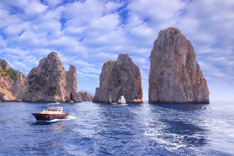 Autobús turístico de Capri + Paseo en barco - Civitatis México