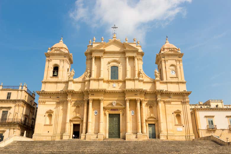 Admire the cathedral in Noto