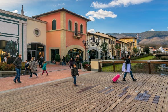 Florence Outlet Shopping Tour - Book Online at 