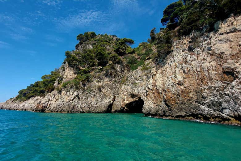 Admire the natural formations along the Gaeta coast