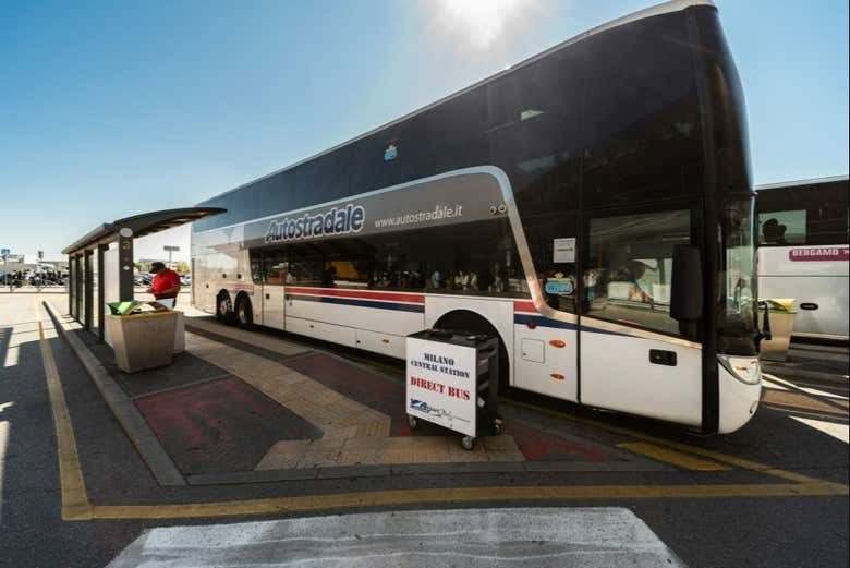 Ônibus preparado para o transfer